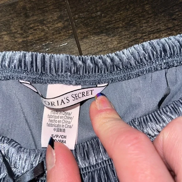 Shiny Velvet Wide Leg Pajama Bottom - Picture 4 of 4